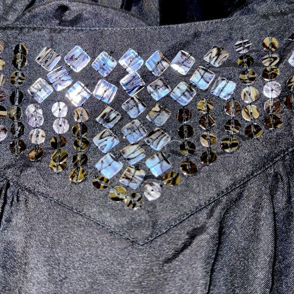 Guess black  Beaded silk vibes  blouse - Picture 11 of 11